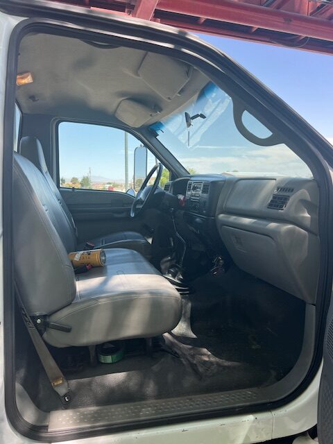 2007 F-750 crane truck_IMG_4295