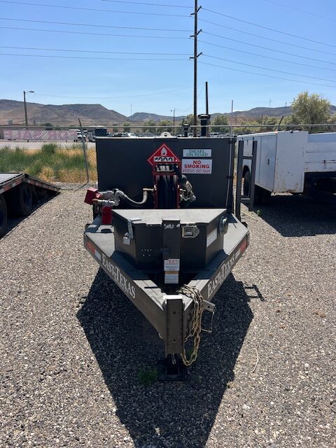 990 gallon towable fuel tank_IMG_4346