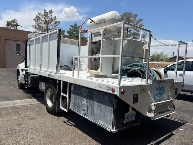 plaster truck_IMG_4468